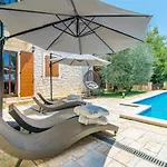 Ventura By Kompas Villa *