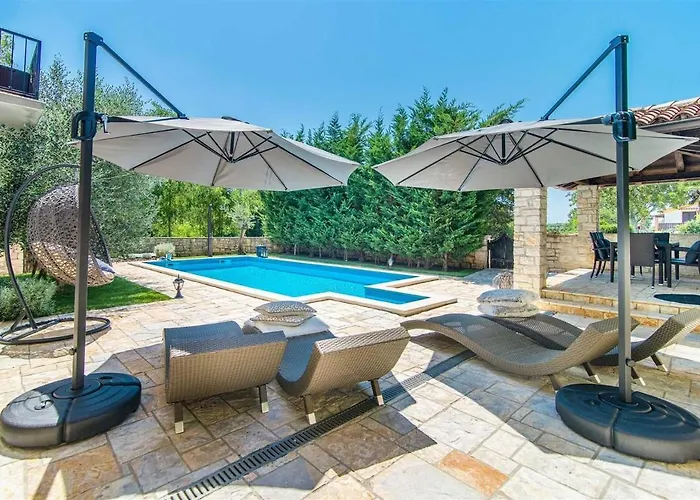Ventura By Kompas Villa Rajki